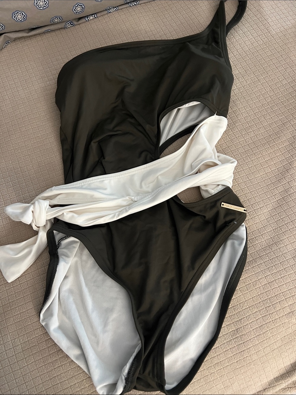 Vince Camuto Olive green and White One-Shoulder Swimsuit with Logo Plate